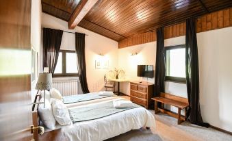 Pensiunea Cornelia - Housity