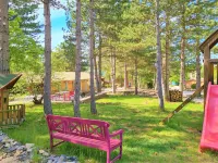 Domaine du Val de Sault Hotels in Sault