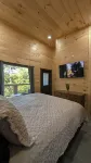 The Moonlight view cabin! You perfect cabin getaway!