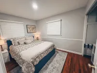 Charming 3-bedroom home near everything safe neighborhood. Family & pet-friendly