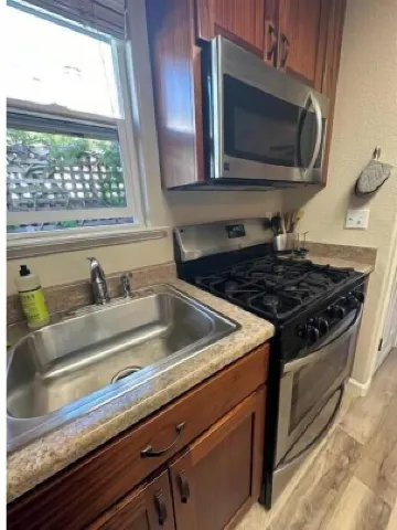 Sagewood Hideaway- close to town Hotels in McKinleyville