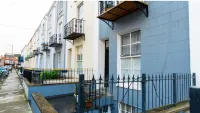 Clifton’s Cosy Escape