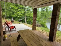 Mayo Lake Lower Unit Highend, Clean, Updated