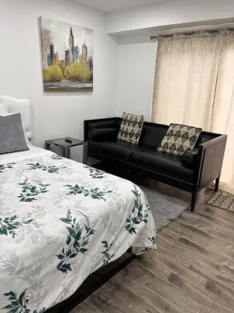 Charming 2 BR unit in Malton