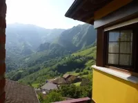 Self catering Gamonedo for 6 people