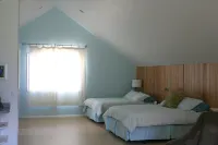 Guest house, Proctor Studios, at Stepping Stone Retreat