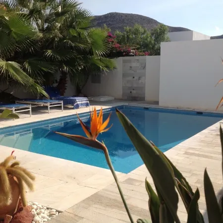 Modern villa with wifi private pool 300 m from the beach in Las Negras
