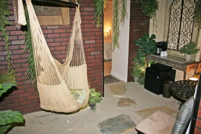 5th East Hall Bed & Breakfast Hotel di Pleasant Grove