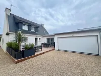 Charming neo-Breton house 2 steps from the sea Parking Wifi fenced garden