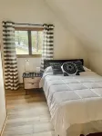 Beautiful rental with amazing views on Donnell Lake’s North Shore, - WiFi