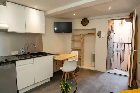 Mimosa fragrance Отели в г. Грас