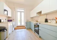 Real hidden gem - Free all Island parking permit