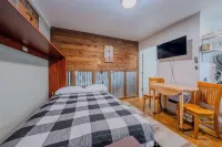 Studio Cottage near Bryce Canyon and Zions National Parks