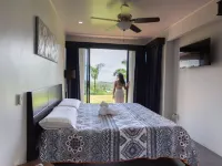 Splendid House with Jacuzzi surrounded by nature and incomparable tranquility Hotele w: Ciudad Quesada