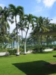 Oceanfront Condo with SPECTACULAR Ocean View, Free Parking, W/D, Dishwasher