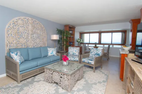 1BR/1BA New Oceanside Condo Hotels in Southside