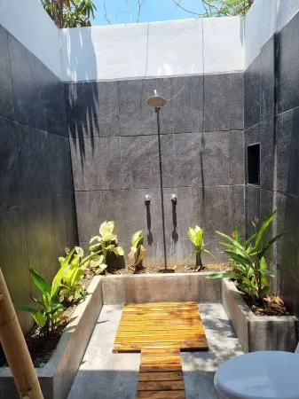 Fatima in JunglaZipolite 200 meters from the beach