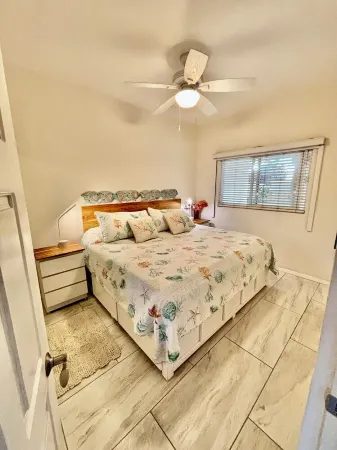 Surf & Stay; Beachfront Condo Steps from Sand - Heated Hot tub -Pool-Pickleball