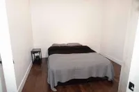 Beautiful quiet space located in the heart of Merritt suburbs. Hotels in Merritt