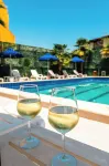 KURTI Hotel - Pool