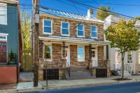 *Modern Condo In Downtown Frederick*