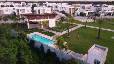 Beautiful Villa with Private Pool located on Punta Cana. Отели рядом с достопримечательностью «Экологический парк Indigenous Eyes»