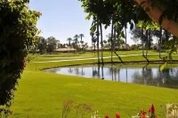 Fantastic Mt Views From this Beautiful Mission Hills Country Club Condo