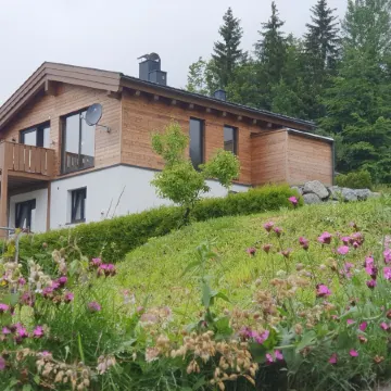 Luxurious Chalet, 7 adults, in sunny Klostertal