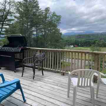 5 bedroom Chalet on Hill with Panoramic Views of Mt. Mansfield Others