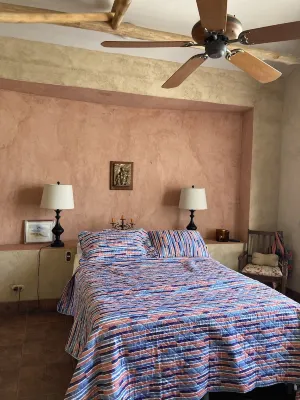 Mexican/mediterranean Villa At 10 Minutes Walk to Beach with private pool