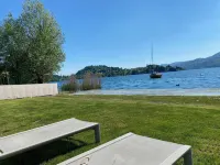 LA PLAGE large apartment with private beach Hotels in Pettenasco