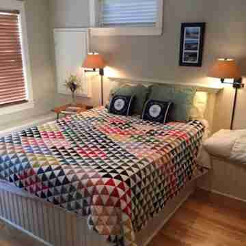 A fabulous vacation awaits! Great family home! Rooms