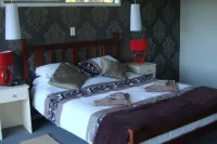 Waterviews and relaxation Hotel a Haruru
