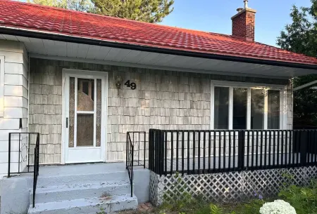 South End Bungalow - 5 full bedrooms