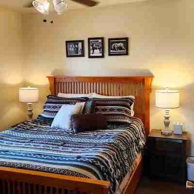 Arrowhead Country Cabins Rooms