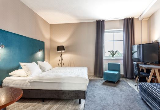 호텔 칼리스키 주변 명소