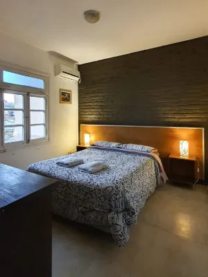 Hostel Carlos Gardel - Hostels