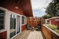 View Crest Lodge Hotels in Trinidad