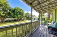 Tropical Pool Oasis on Quarter Acre by Downtown Stuart