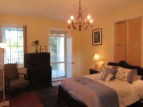 Concord Quarters Hotels in Adams County