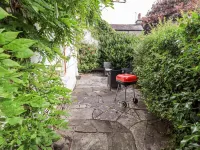 4 Greencross Cottages