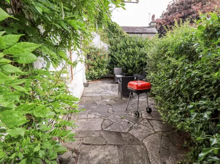 4 Greencross Cottages Отели в г. Carnforth