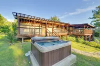 Red River Gorge Cabin: Hike + Relax! - 3-Star