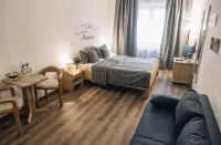 Marktplatzhotel - Restaurant Tafelspitz Hotels in Weinheim