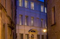 La Maison d'Uzès Relais & Châteaux Hotel a Arpaillargues-et-Aureillac