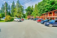 Holiday Motel & RV Resort - Moteles