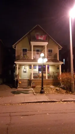 Ottawa Backpackers Inn