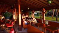 Mina Tanjung Hotel - Breakfast