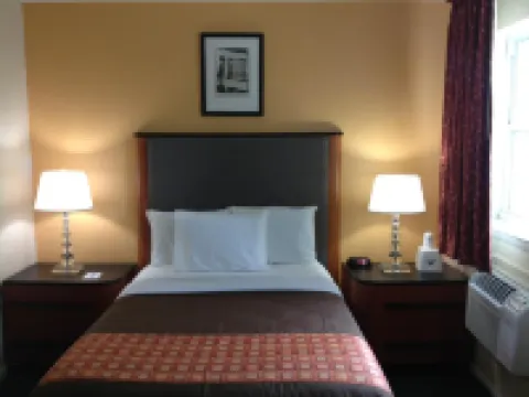 Media Inn & Suites Hotels in Media