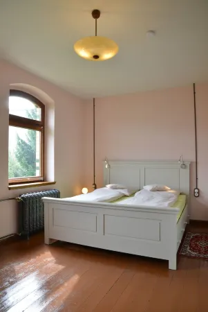 Alte Bahnstation Leipzig (Appartement Two & One) Отели рядом с достопримечательностью «Зоопарк Лейпцига»